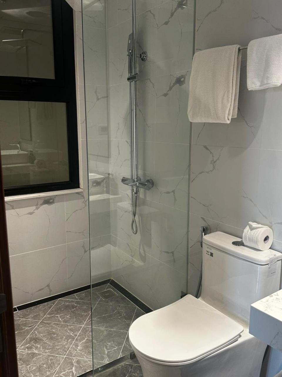 Eco Nest Hotel & Apartment Ханой Екстер'єр фото